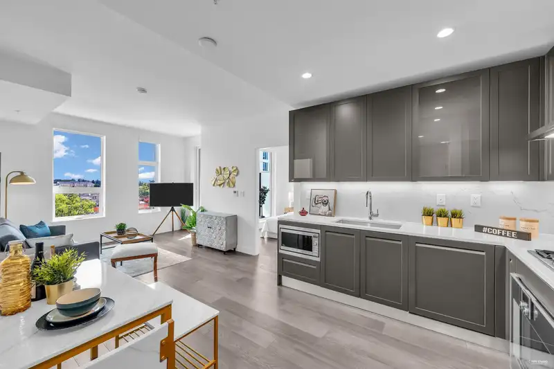 409 5733 ALBERTA STREET - photo 1 of 25