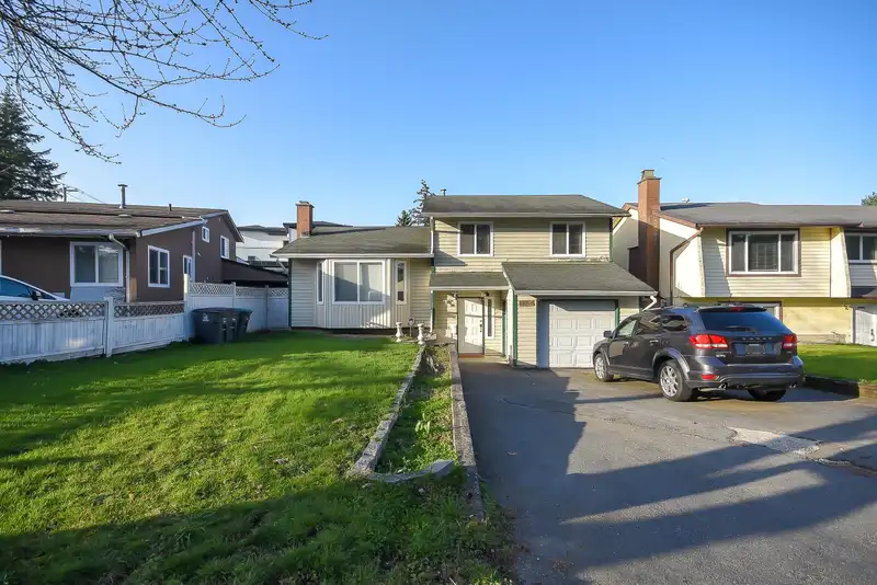 13213 64A AVENUE - photo 1 of 39