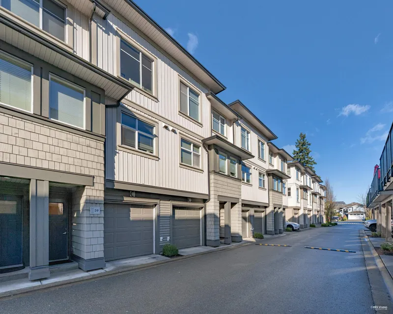 59 8355 164 STREET - photo 4 of 25