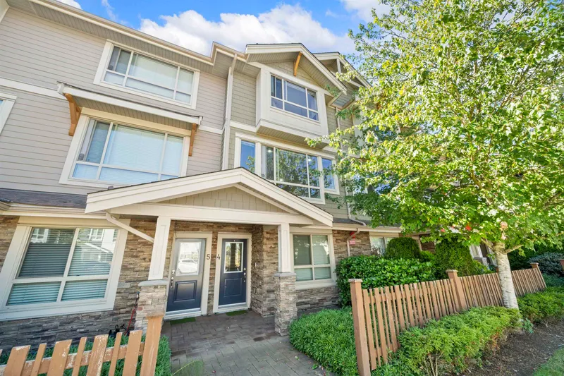 4 19752 55A AVENUE - photo 1 of 25