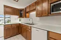 232 32691 GARIBALDI DRIVE - thumbnail 6