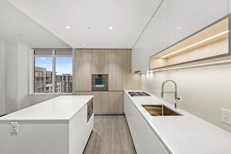 1301 6200 MINORU BOULEVARD - photo 4 of 25