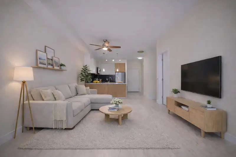 213 6468 195A STREET - photo 2 of 23