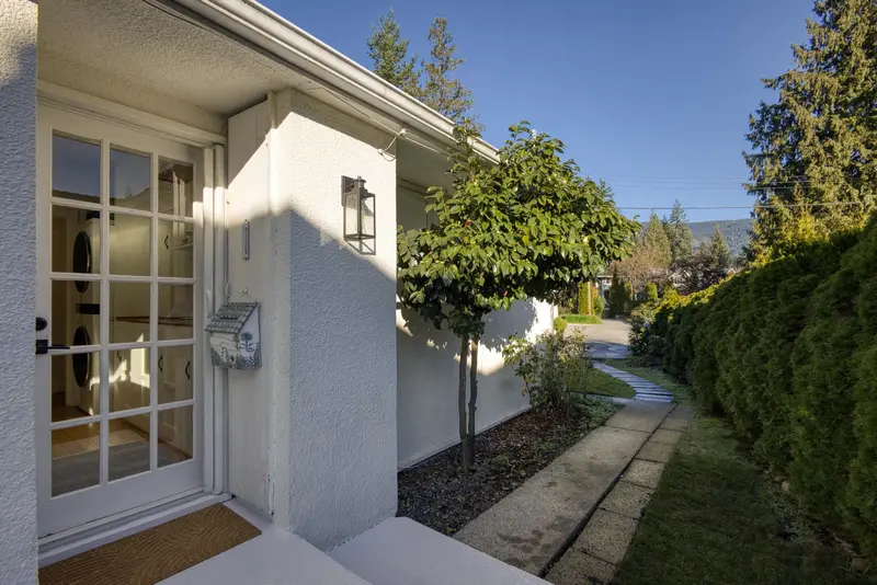 1275 BRANTWOOD ROAD - photo 2 of 23