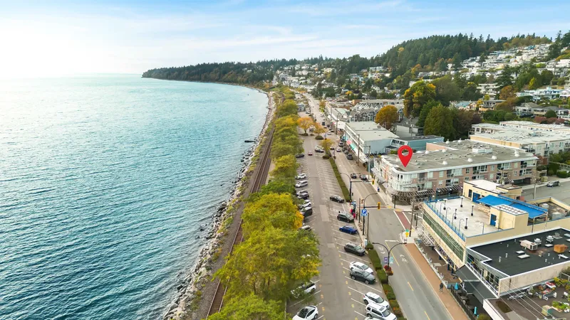 206 1119 VIDAL STREET - photo 2 of 25