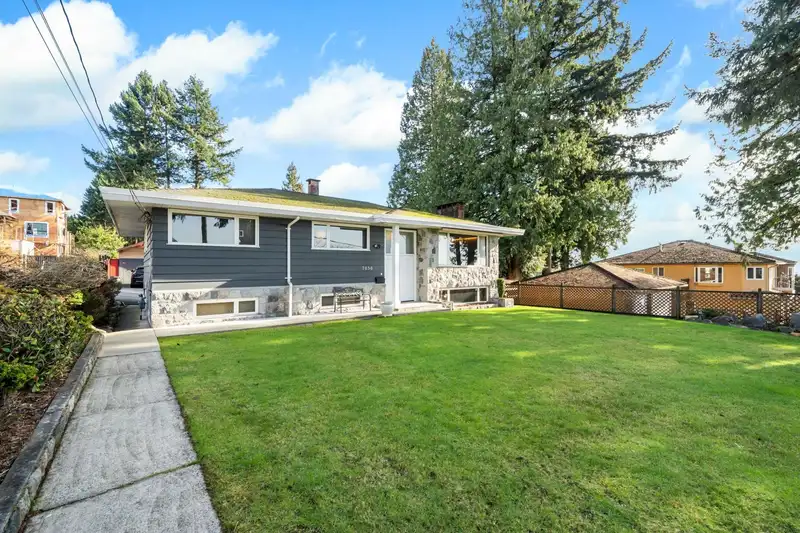 7656 MCKAY AVENUE - photo 2 of 30