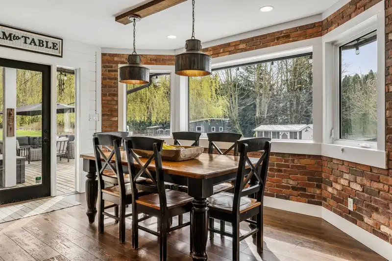 2284 ASHTON ROAD - photo 4 of 39