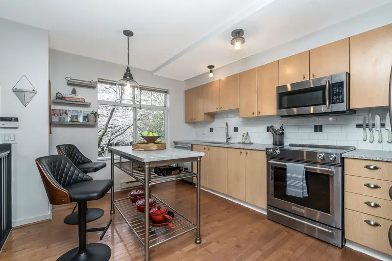 2 15233 34 AVENUE - photo 3 of 25