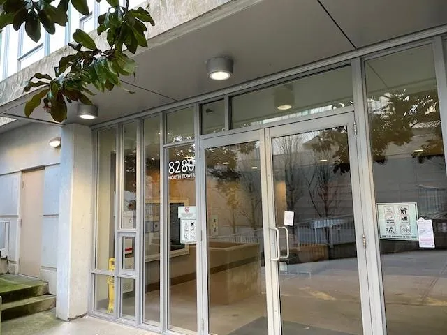 501 8280 LANSDOWNE ROAD - photo 2 of 16