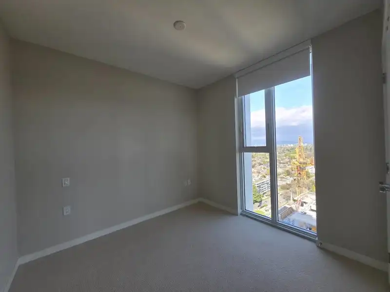 2505 485 W 42ND AVENUE - photo 4 of 21