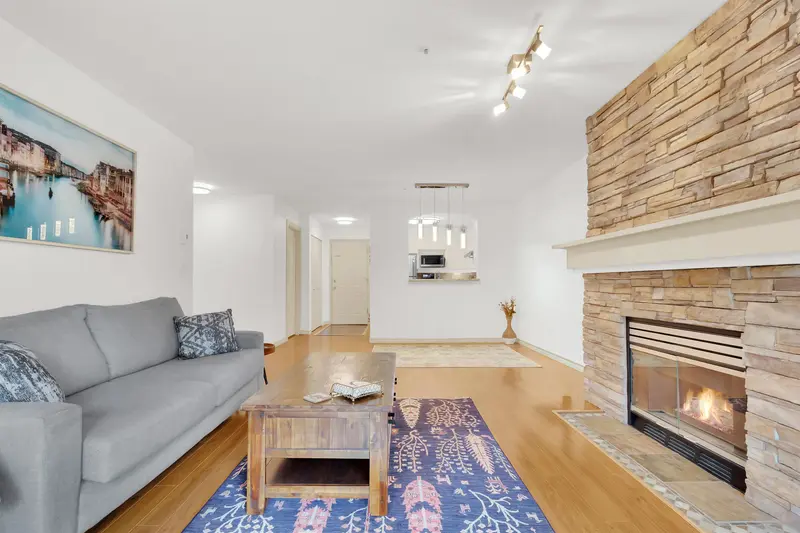 209 20145 55A AVENUE - photo 3 of 19