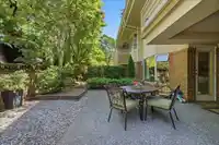 105 7231 ANTRIM AVENUE - thumbnail 3