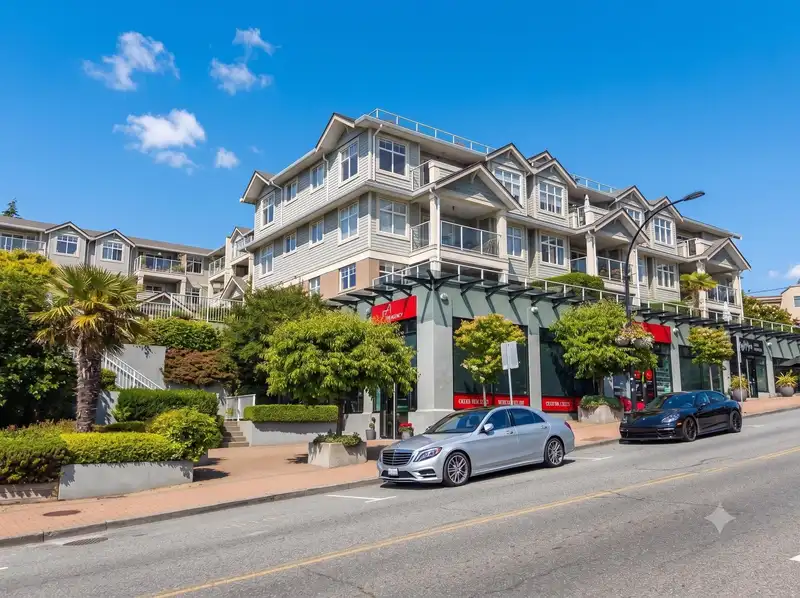 409 15621 MARINE DRIVE - photo 1 of 25