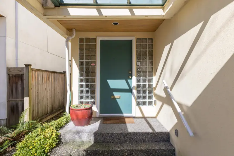 4367 W 15TH AVENUE - photo 4 of 25