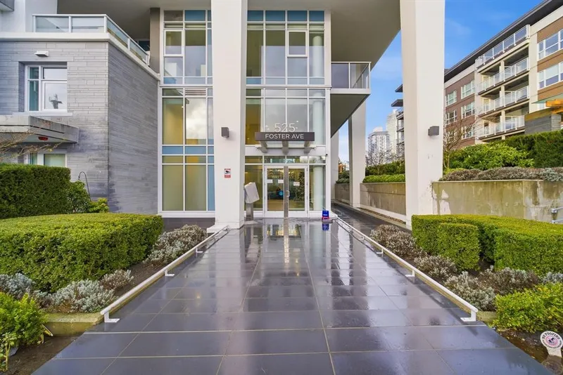 703 525 FOSTER AVENUE - photo 1 of 22