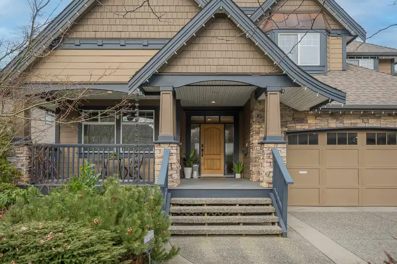 21717 49A AVENUE - photo 3 of 40