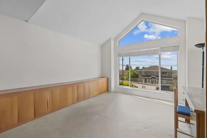 5275 MCKEE STREET - photo 3 of 40
