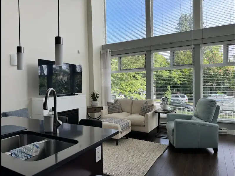 9 15850 26 AVENUE - photo 1 of 27