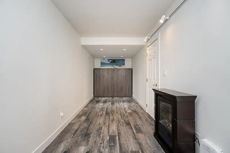 8561 FLOWERING PLACE - photo 4 of 38