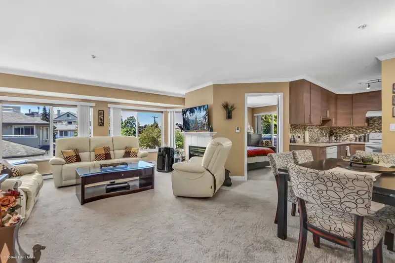 314 12160 80 AVENUE - photo 4 of 26
