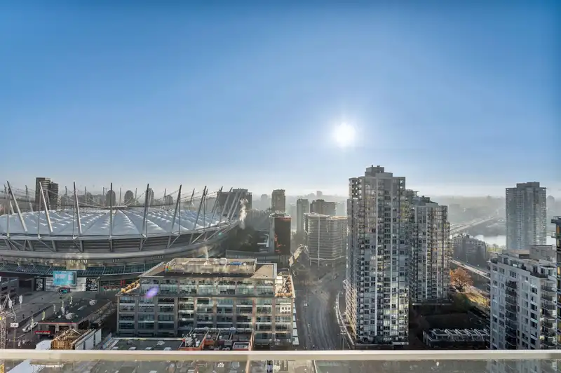 2403 885 CAMBIE STREET - photo 1 of 11