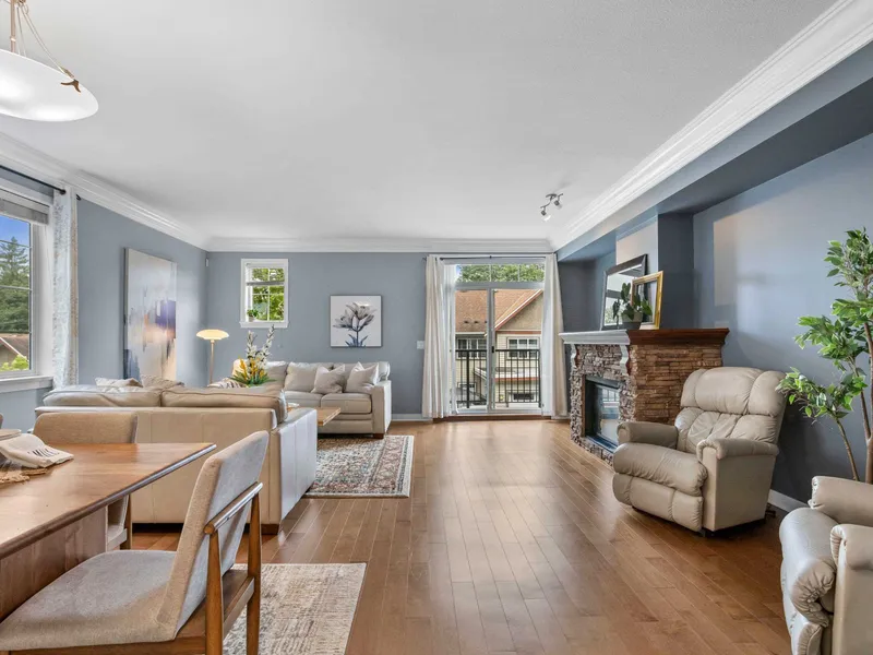 43 35626 MCKEE ROAD - photo 1 of 25