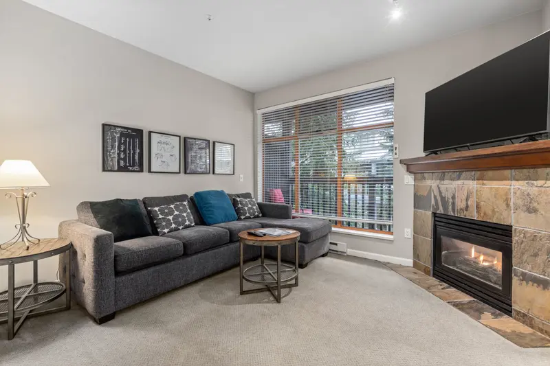 126 4355 NORTHLANDS BOULEVARD - photo 2 of 24