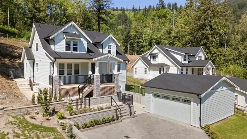 43360 BLUE GROUSE LANE - photo 1 of 40