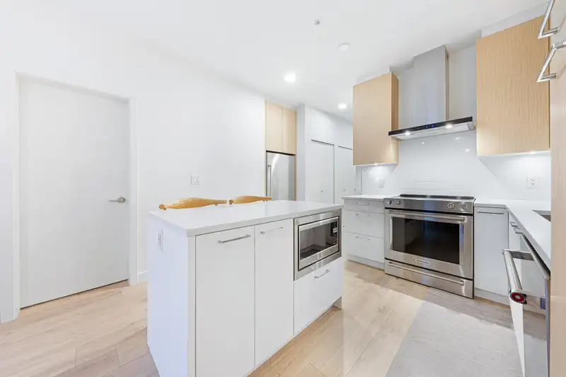 117 7588 16TH STREET - photo 4 of 31
