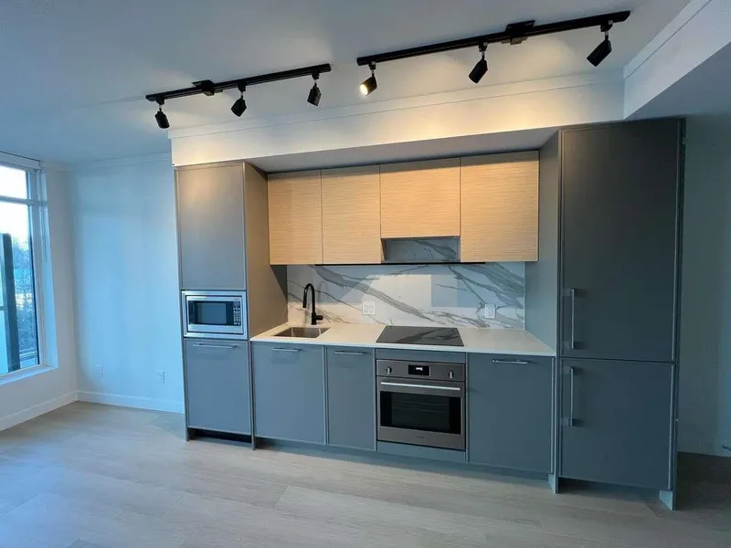 507 13725 GEORGE JUNCTION - photo 1 of 12