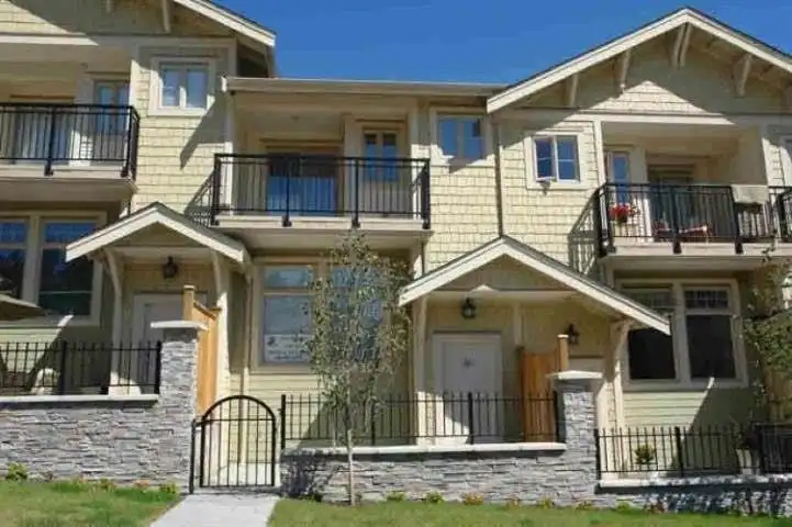 57 245 FRANCIS WAY - photo 4 of 35