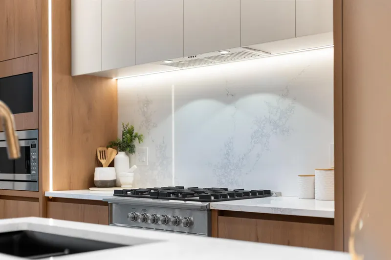 1 2435 NAPIER STREET - photo 3 of 16