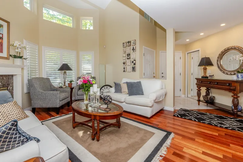 48 16061 85 AVENUE - photo 4 of 25