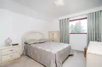 1049 E 11TH AVENUE - thumbnail 20