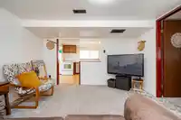 1049 E 11TH AVENUE - thumbnail 25