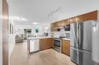 20 15871 85 AVENUE - thumbnail 2