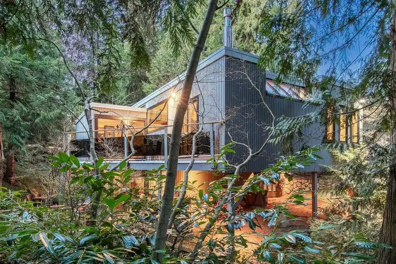 3821 SYMONDS ROAD - photo 1 of 40