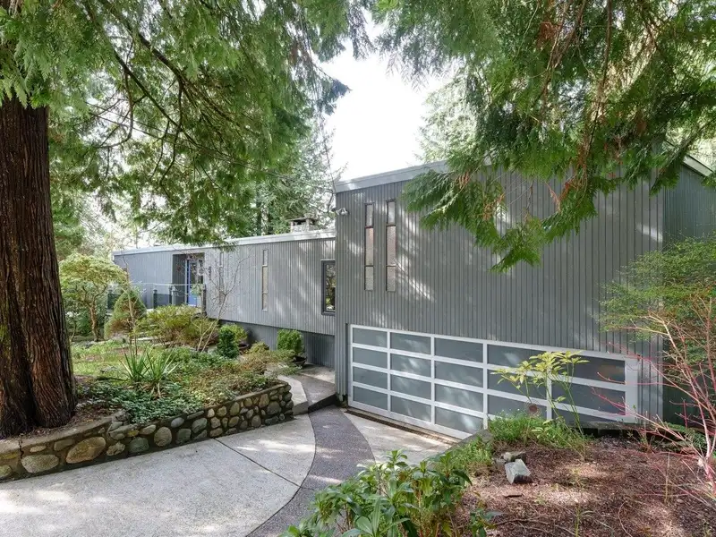 3821 SYMONDS ROAD - photo 3 of 40