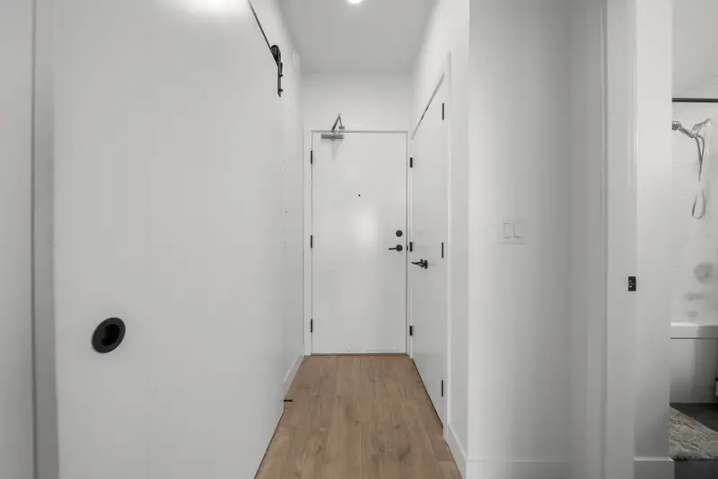 414 32838 LANDEAU PLACE - photo 4 of 25