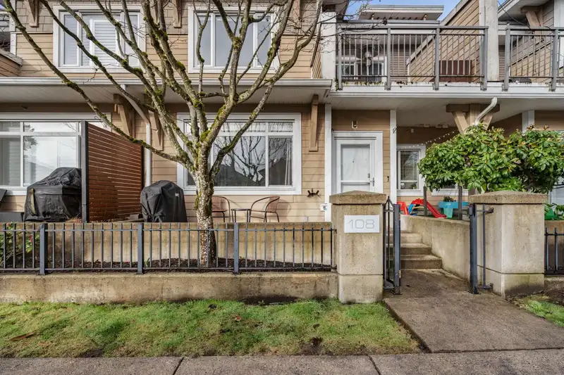 108 12350 HARRIS ROAD - photo 3 of 36