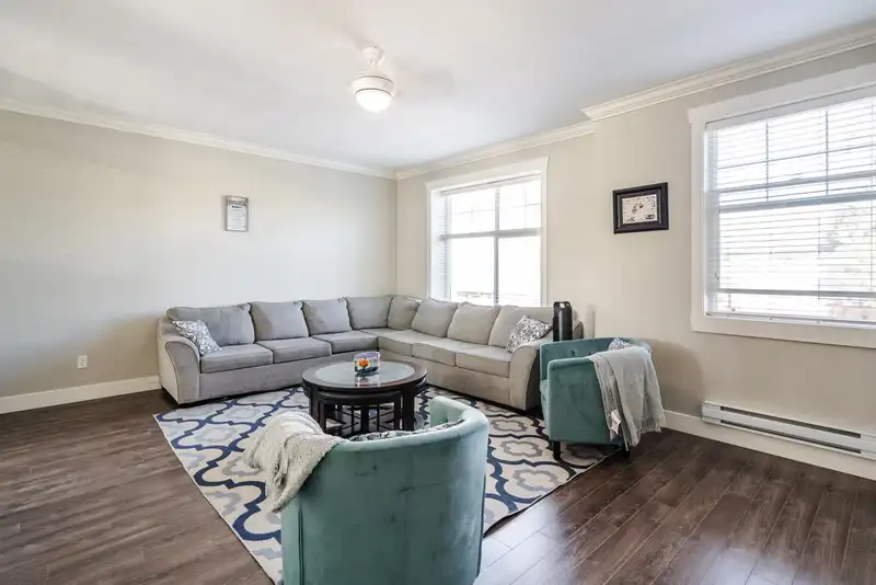 10 33860 MARSHALL ROAD - photo 4 of 27