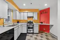 751 KEEFER STREET - thumbnail 2