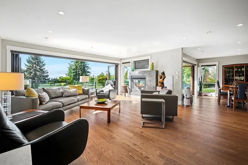 13387 13A AVENUE - photo 3 of 25