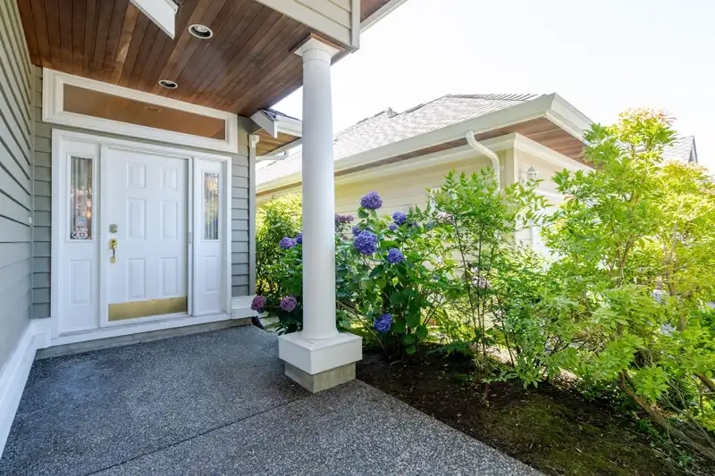 9 1881 144 STREET - photo 2 of 37
