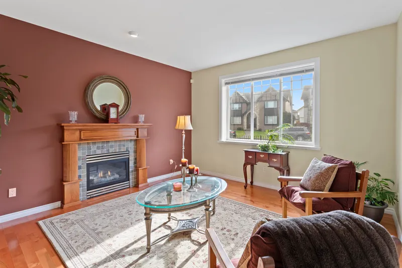 B 2484 NILE GATE - photo 4 of 25