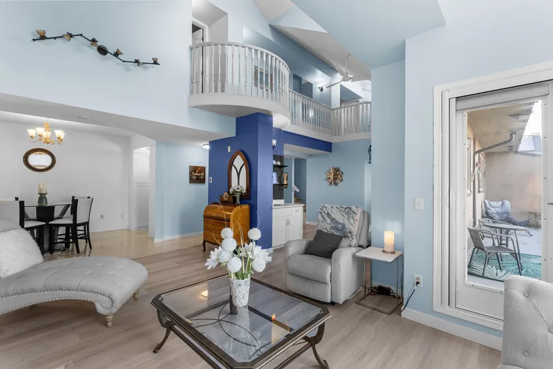 B503 4821 53 STREET - photo 2 of 25