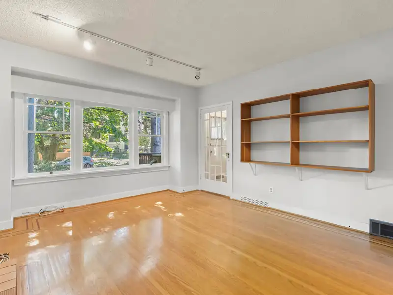 3989 W 19TH AVENUE - photo 2 of 30