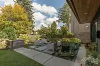 520 E 30TH AVENUE - thumbnail 4
