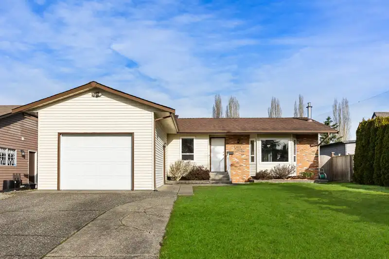 20925 51B AVENUE - photo 1 of 37
