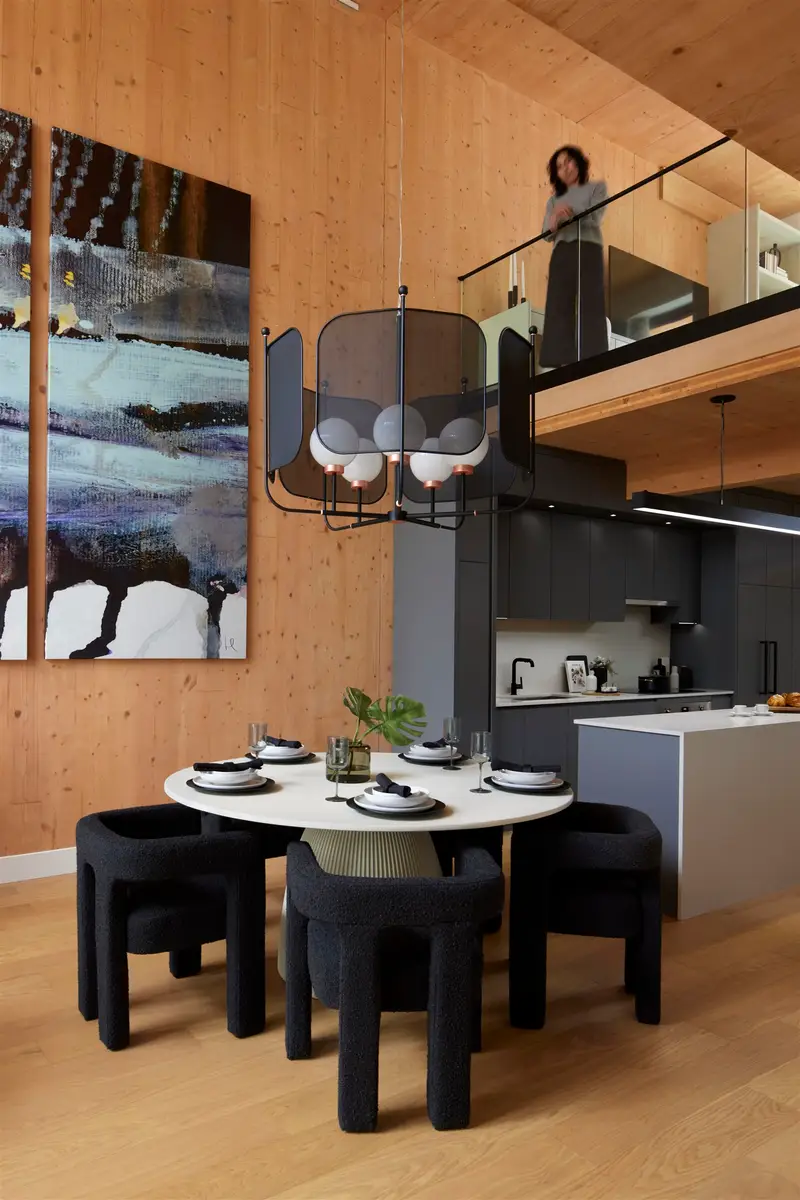 505 310 SALTER STREET - photo 4 of 25